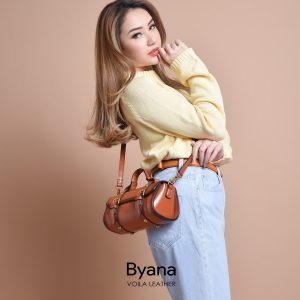 Voila Byana Vintage Style Barrel Women Messenger Bag Havana