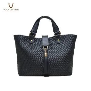 Tas Anyam Kulit Voila Bellisima Black Medium 1