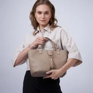 Bellisima medium nude 11