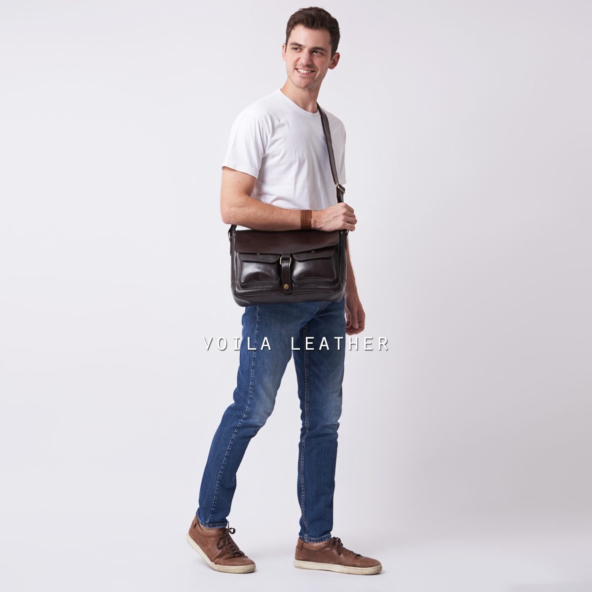 Tas Selempang Kulit Asli Voila Maximus (2) Tas Selempang Kulit Asli Voila Maximus (2)