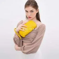 Malikha Yellow Model 5