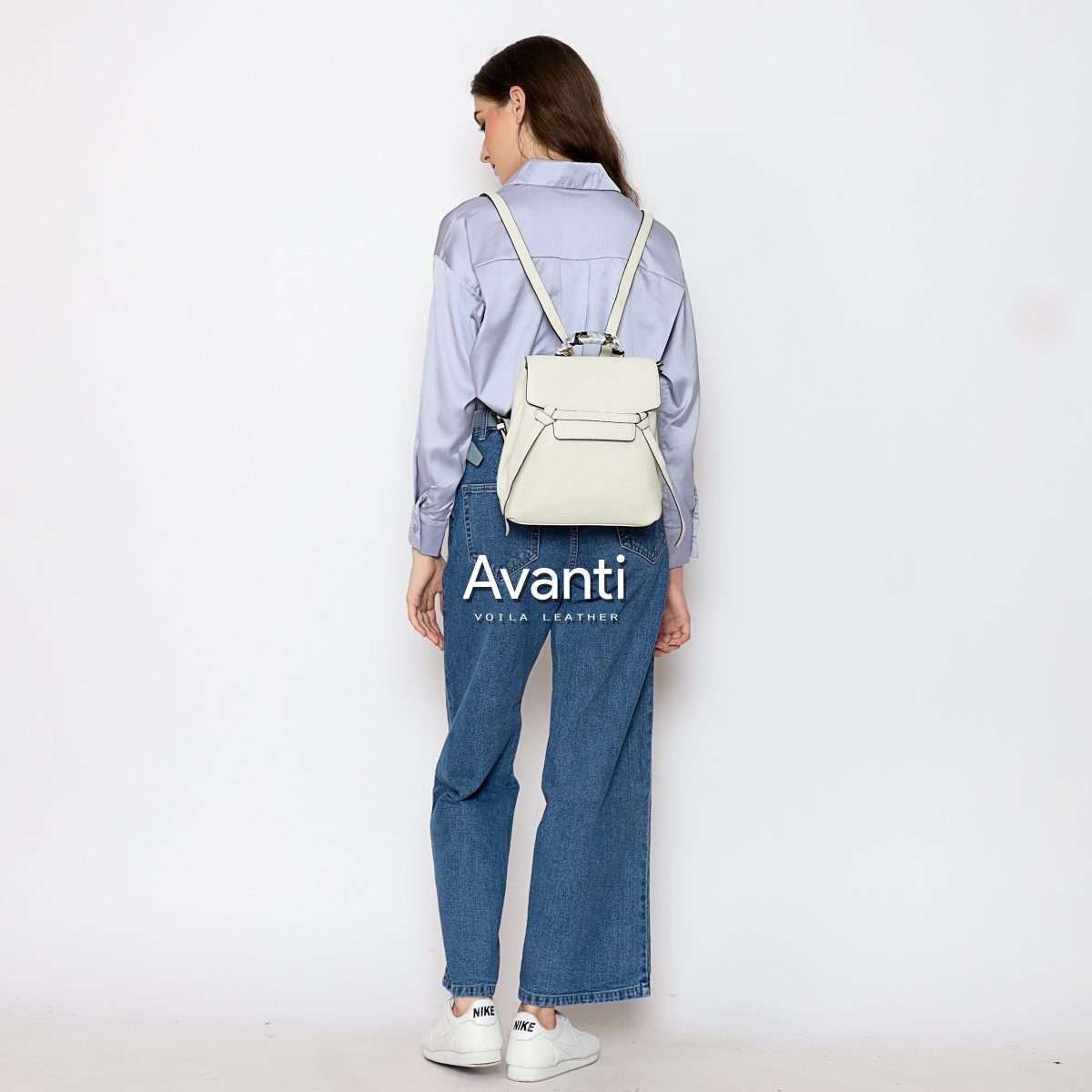 Avanti White mdl 1 Avanti White mdl 1