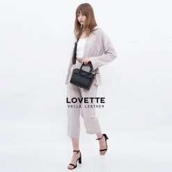 Lovette 2.0 Black 2023 1