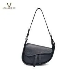 Agathe-Black-Website-1
