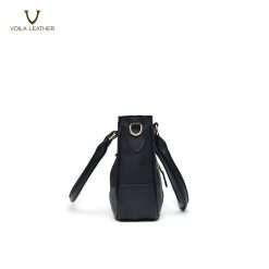 Fara-Black-Web-3