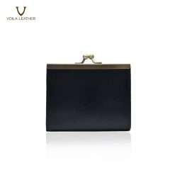 Levina-Black-Web-1