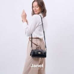 Janet Black IG 1