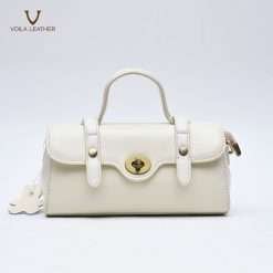 Janet-Dark-White-Website-1