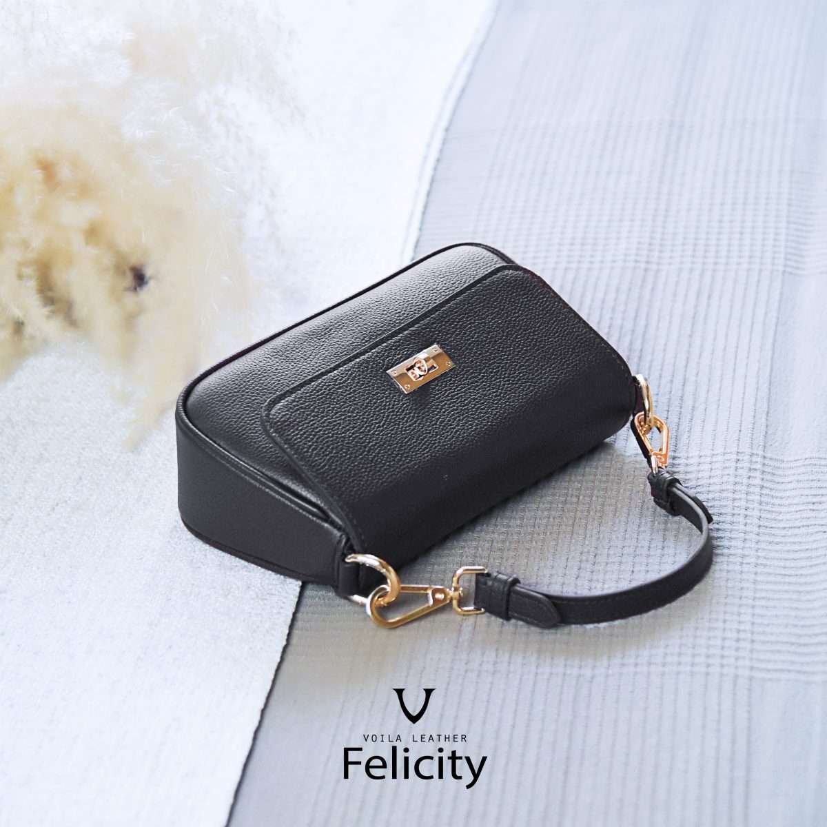 Felicity Black IG 2 Felicity Black IG 2