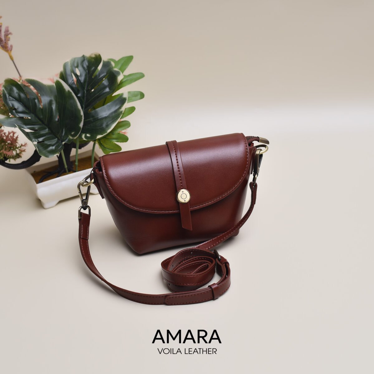 Amara Brown IG 1 Sling Clutch Kulit Asli Voila Amara Brown