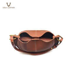 Tas-Hobo-Selempang-Kulit-Voila-Amala-5