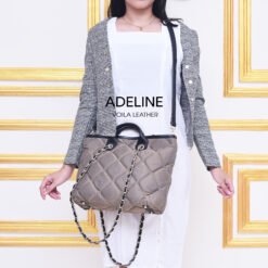 Adeline Mocca Model 5