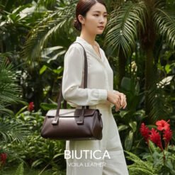 Biutica-Brown-Model-WEb-2