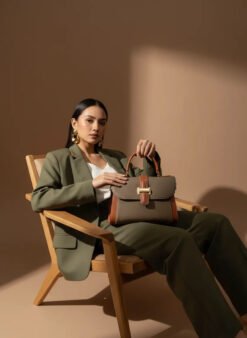 Handbag-Selempang-Kulit-Voila-Feodora-Taupe-Model 3