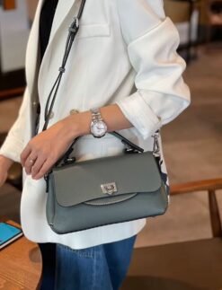Voila Coletta Handbag Selempang Misty Blue Model 5