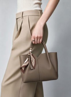 Tas-Selempang-Kulit-Asli-Voila-Dahlia-Taupe-Model-6